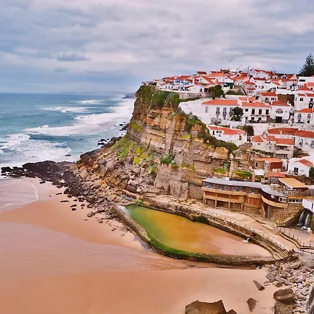 Apartament Apple Colares